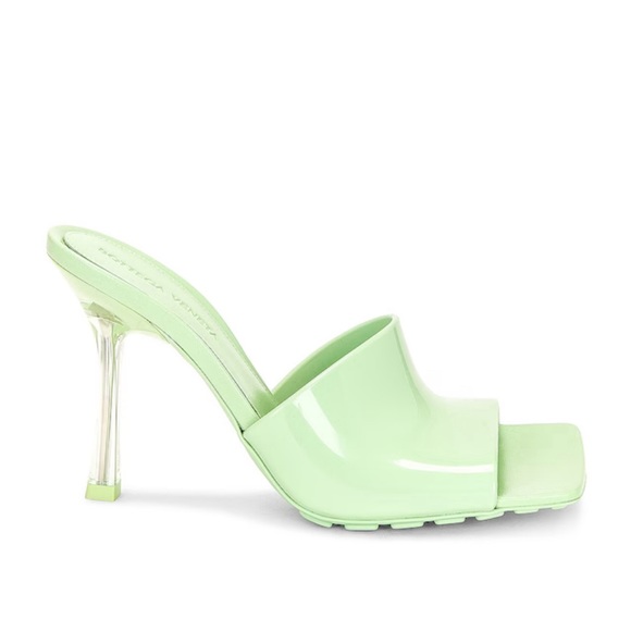 Bottega Veneta Pudding Stretch Mule Sandals - Picture 4 of 5